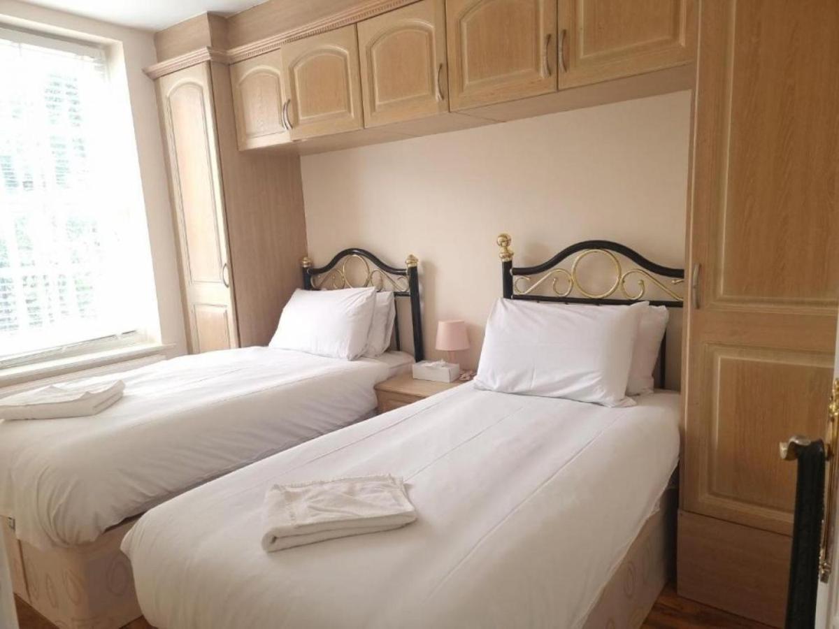 Beautiful 2 Bedroom Flat In Frampton Street Лондон Екстериор снимка